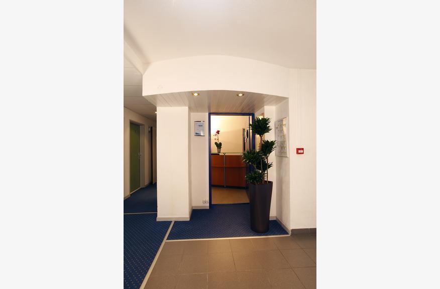 Comfort Aparthotel Le Mans Exterior foto