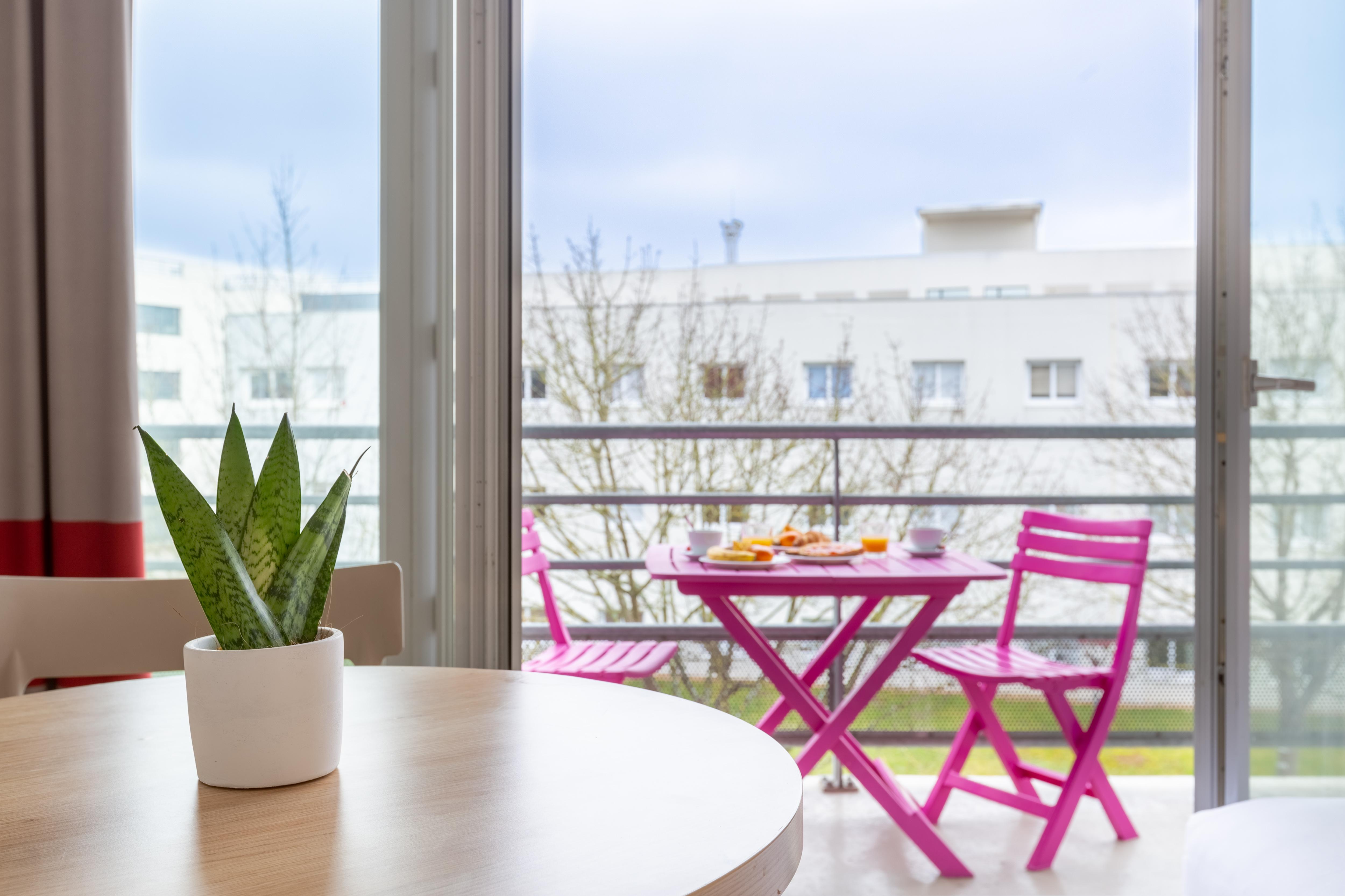 Comfort Aparthotel Le Mans Exterior foto